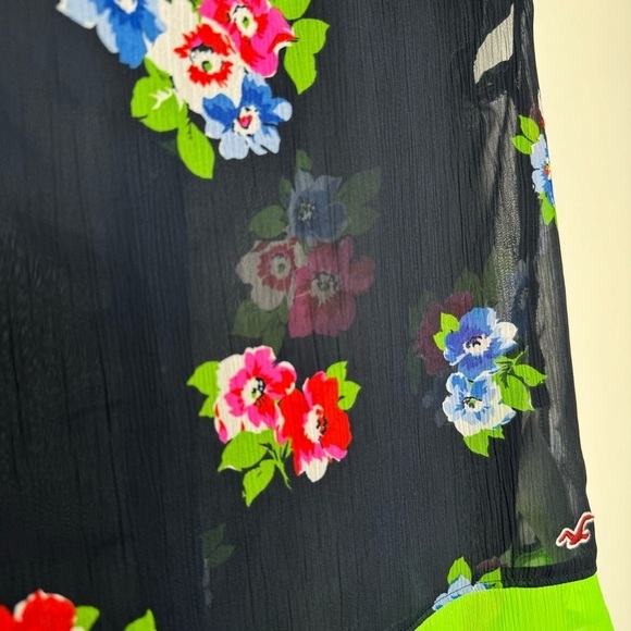 Hollister Womens Sheer Floral Blouse Small Navy Neon Green Crop Button Back - Picture 6 of 10